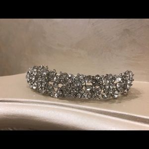Headpiece